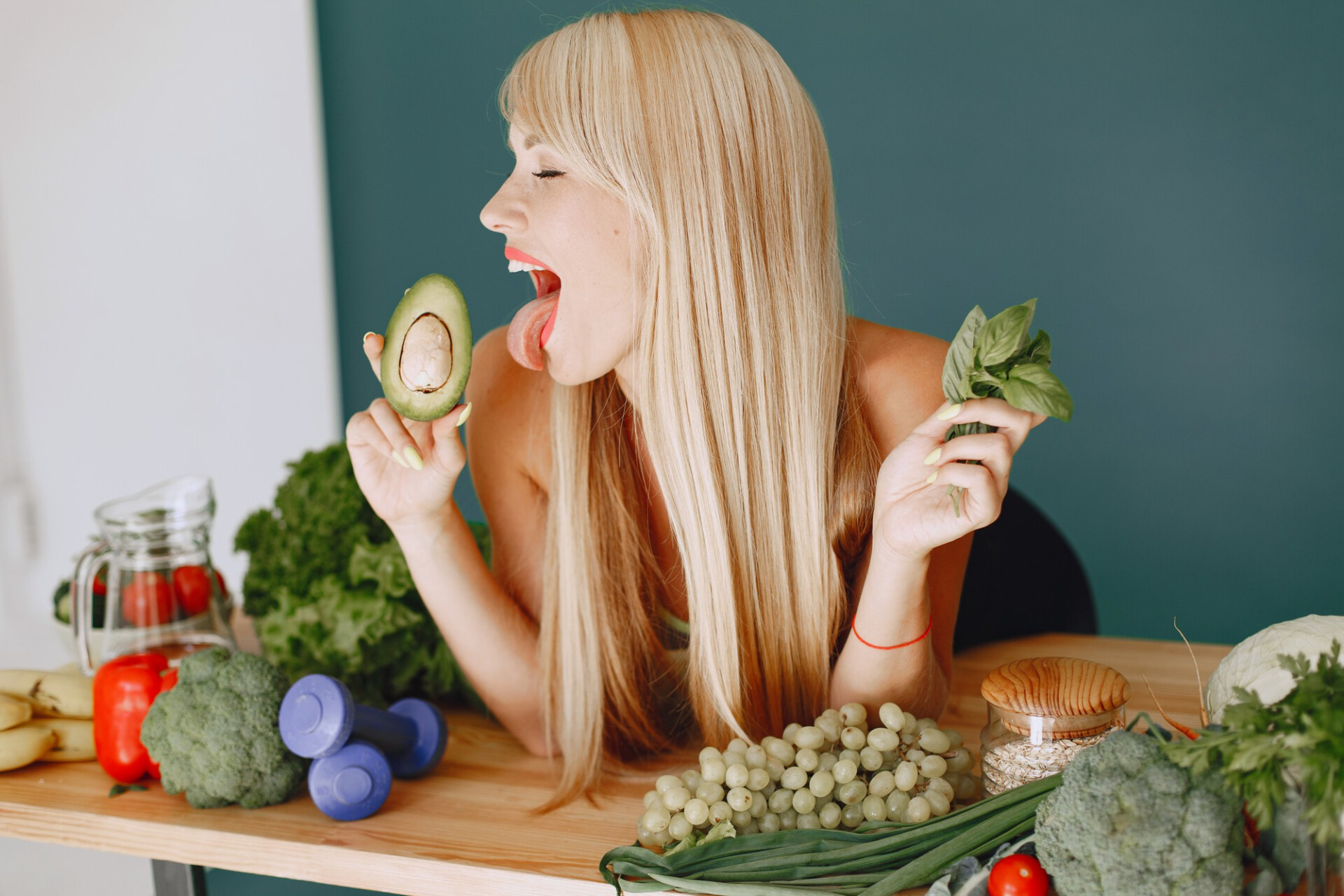 eating-colorful-food
